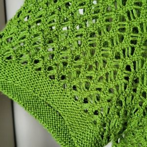 Dress Barn green dress sweater. Pretty crochet pattern, crop sleeves, short